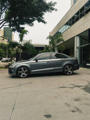 AUDI A3 1.4 TFSI FLEX SEDAN PRESTIGE TIPTRONIC